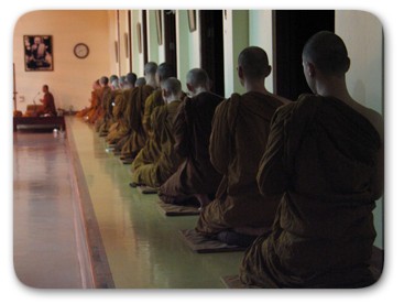 נסיעת לימודי עיסוי לתאילנד עם אימאן הראל - יום 7 - יממה במנזר